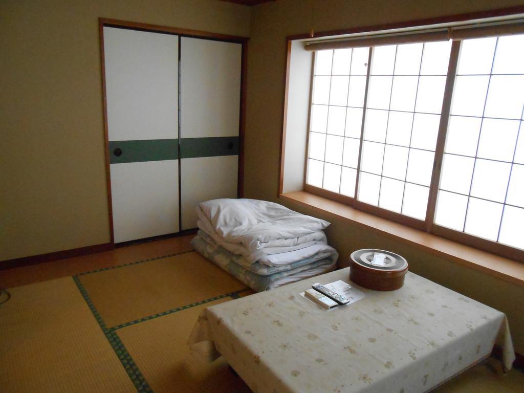 Minshuku Shigemura Atami  Ngoại thất bức ảnh
